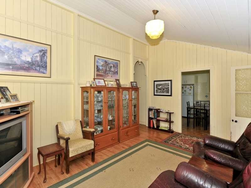 47 McLean Street, Coolangatta QLD 4225