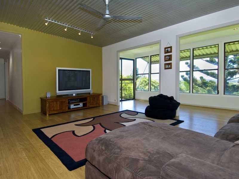 37 Parkes Lane, Terranora NSW 2486