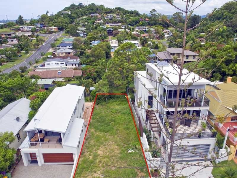 52 Stapylton Street, Coolangatta QLD 4225