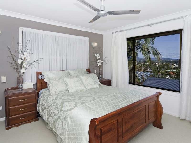 7 Anthony Avenue, Banora Point NSW 2486