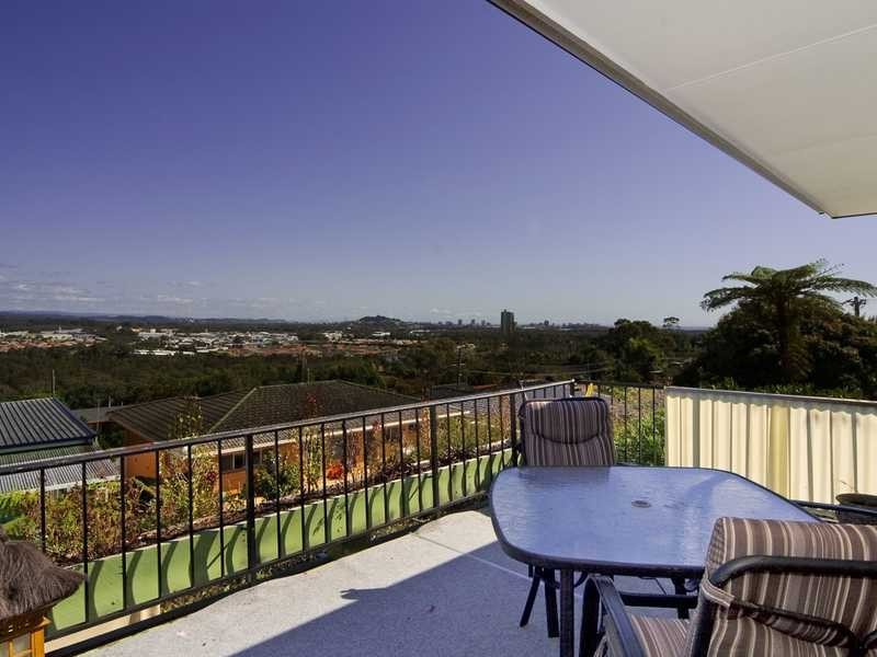 7 Anthony Avenue, Banora Point NSW 2486