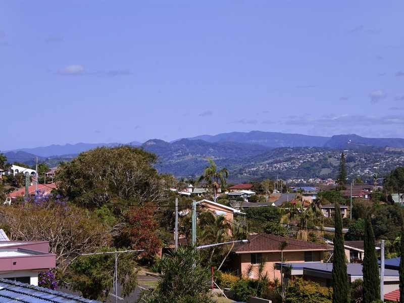 7 Anthony Avenue, Banora Point NSW 2486