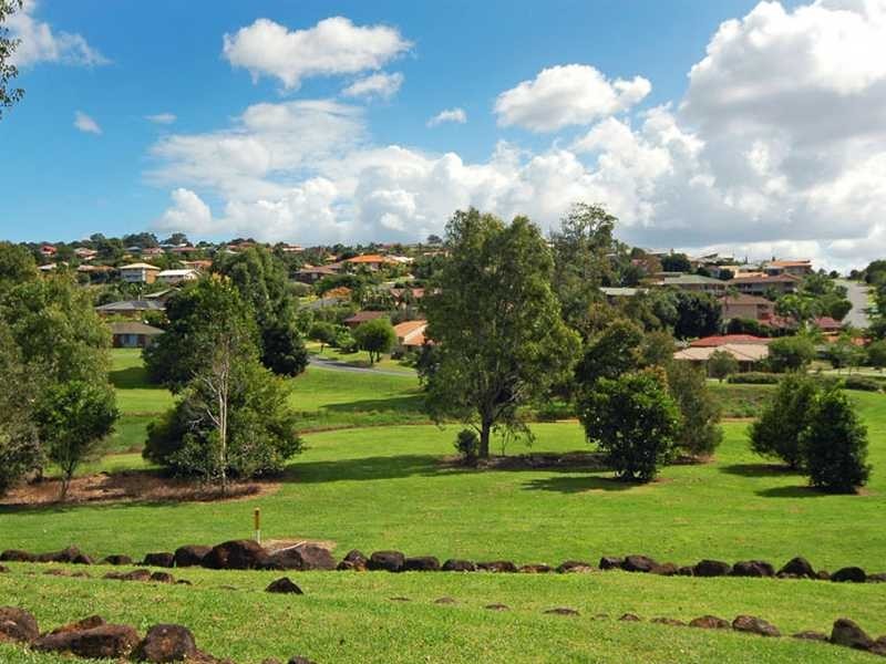 3 Birnam Avenue, Banora Point NSW 2486