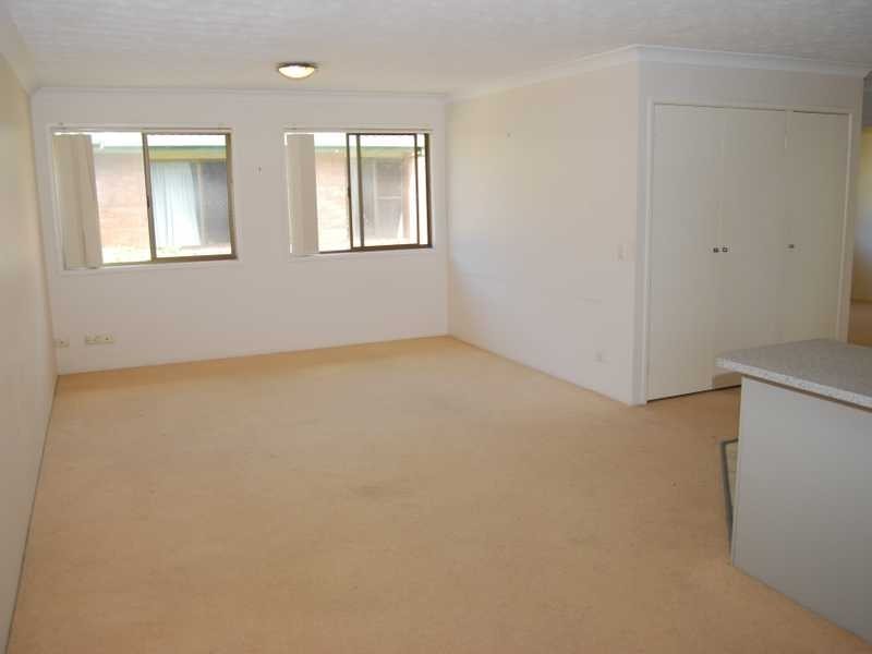 Unit 9/2 Seymour Street, Tweed Heads South NSW 2486