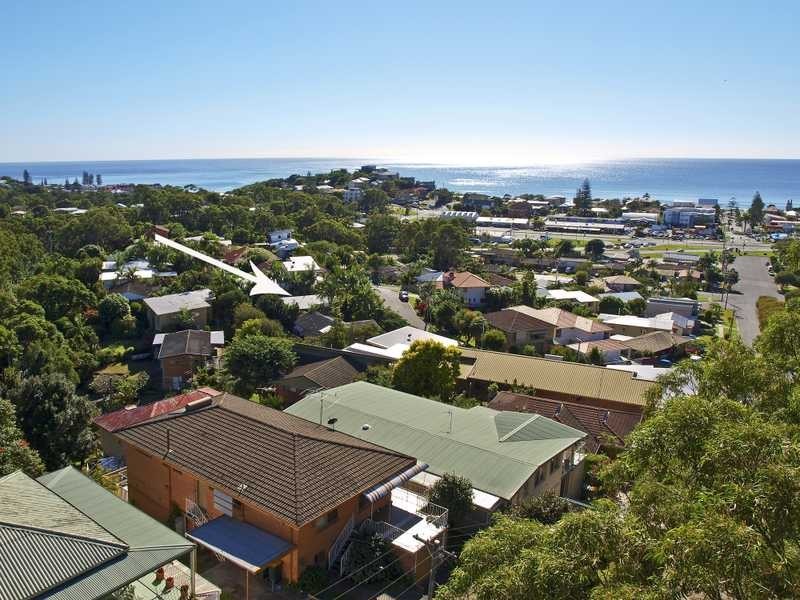 27 Singh Street, Tugun QLD 4224