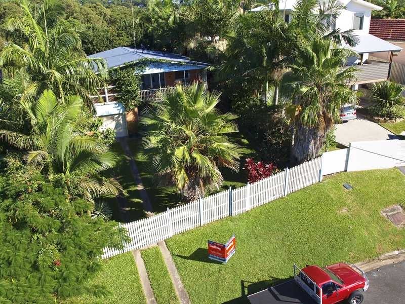 27 Singh Street, Tugun QLD 4224