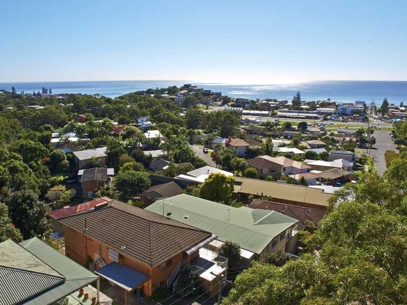 27 Singh Street, Tugun QLD 4224