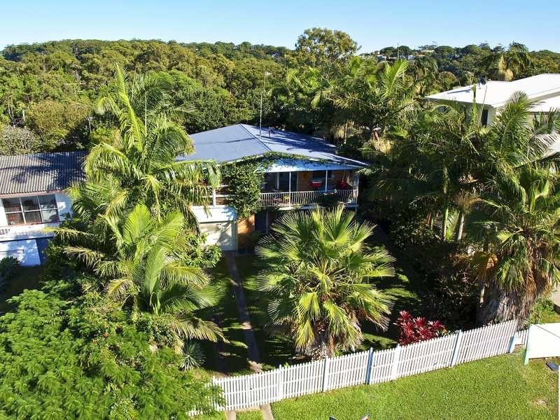27 Singh Street, Tugun QLD 4224
