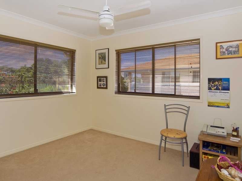 9/32-34 Dutton Street, Coolangatta QLD 4225
