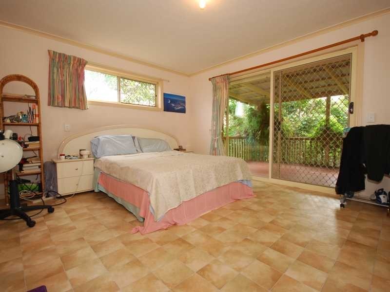 5 Costelloe Street, Tugun QLD 4224