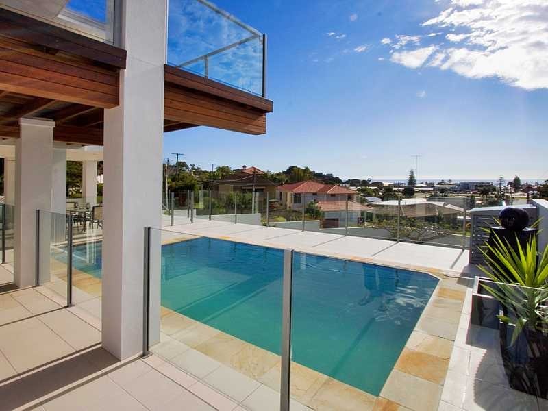 49 Wyberba Street, Tugun QLD 4224