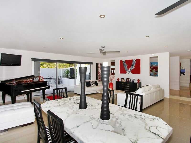 49 Wyberba Street, Tugun QLD 4224