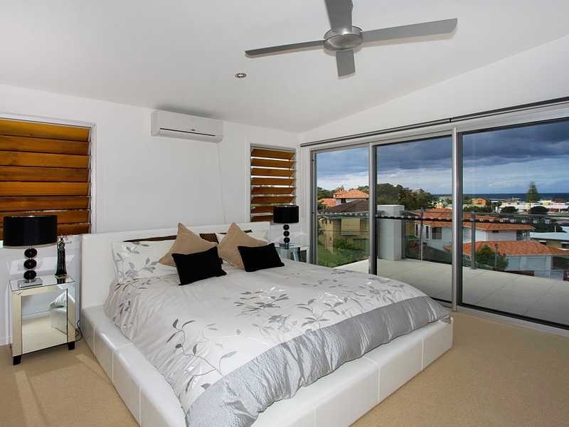 49 Wyberba Street, Tugun QLD 4224