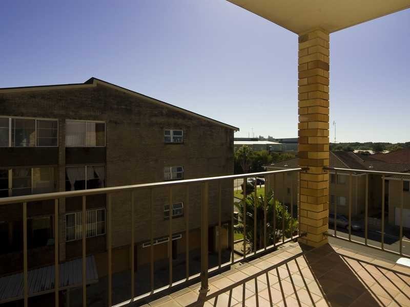 11/4 Buchan Avenue, Tweed Heads NSW 2485
