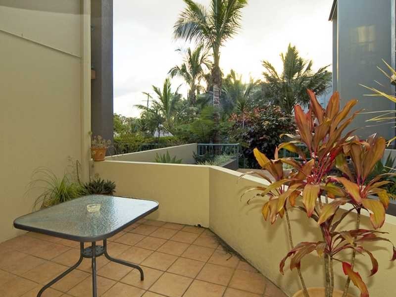 203/143 Golden Four Drive, Bilinga QLD 4225