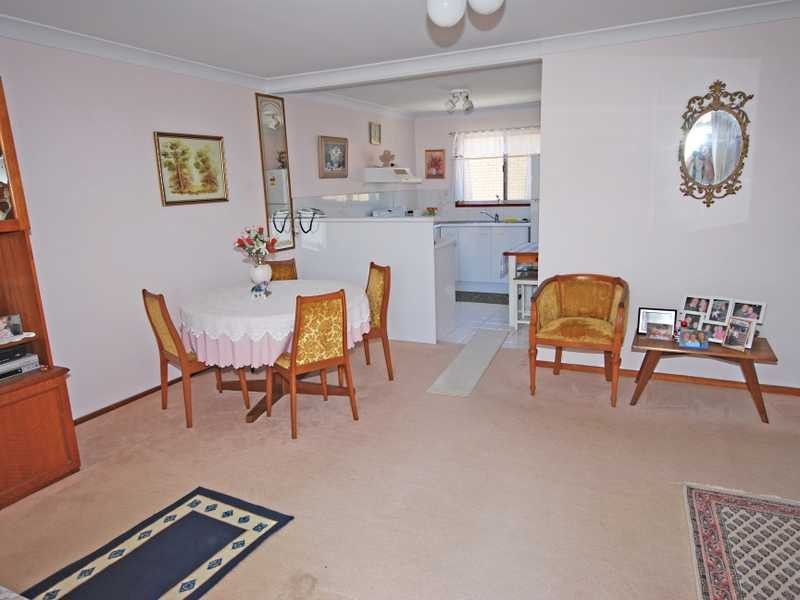 Unit 4/88 Pacific Parade, Bilinga QLD 4225