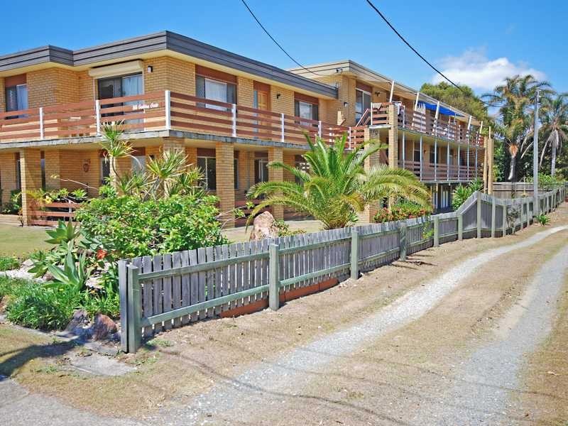 Unit 4/88 Pacific Parade, Bilinga QLD 4225