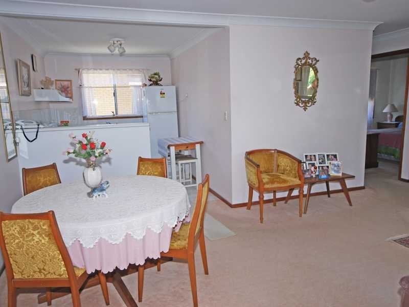 Unit 4/88 Pacific Parade, Bilinga QLD 4225