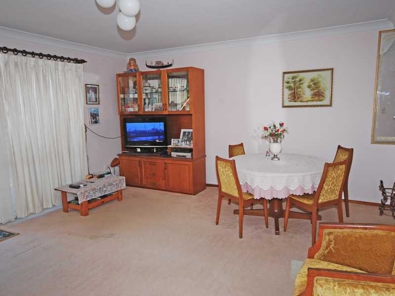 Unit 4/88 Pacific Parade, Bilinga QLD 4225