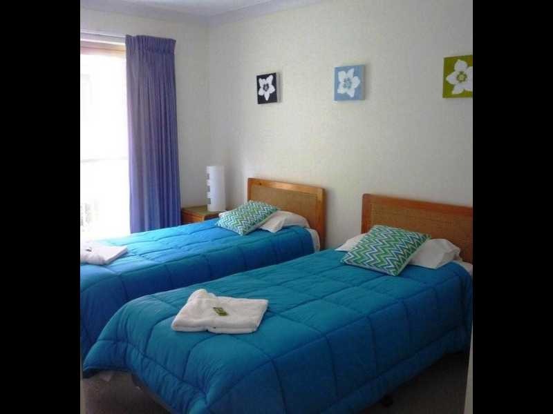 2/146 Pacific Parade, Bilinga QLD 4225