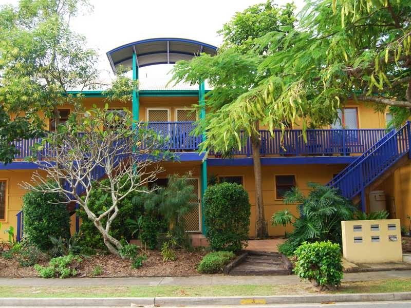 1/3 Winston Street, Kirra QLD 4225