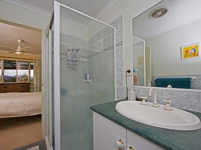 6 Eureka Crescent, Terranora NSW 2486