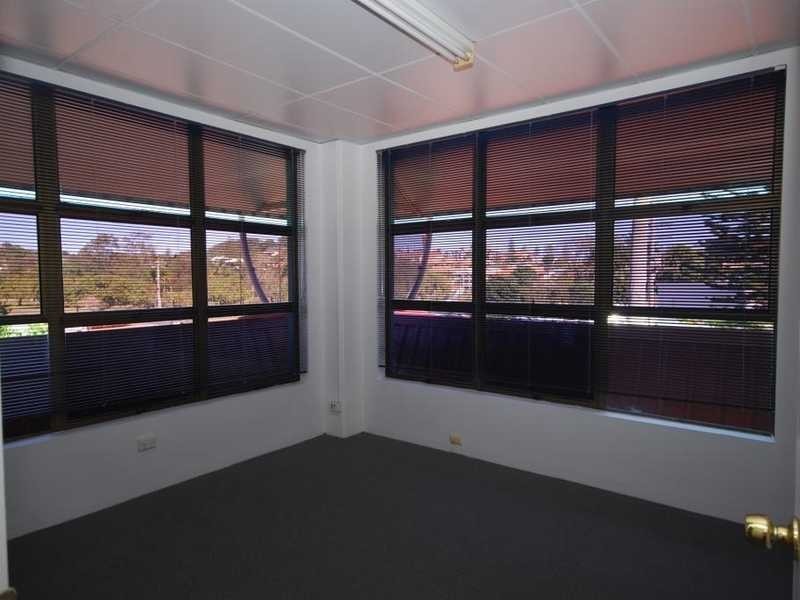 Suite 5 90-100 Griffith Street, Coolangatta QLD 4225