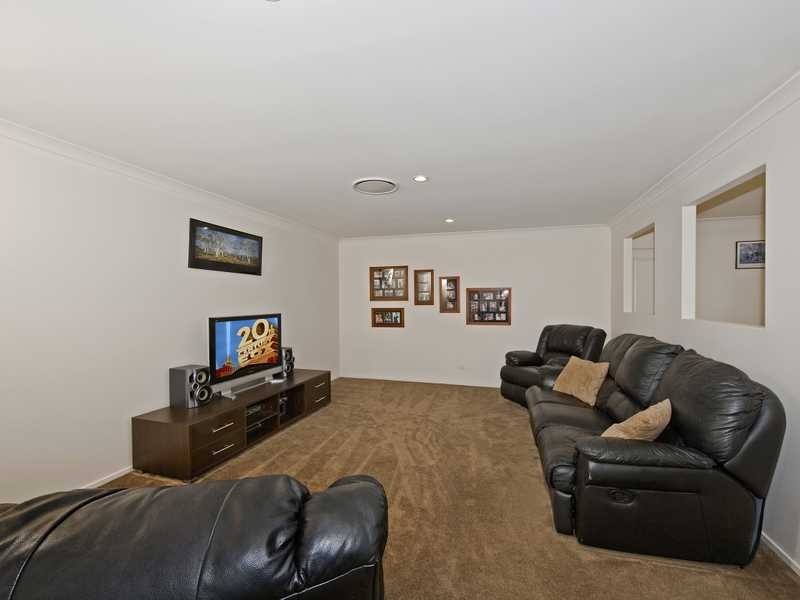 127 Botanical Circuit, Banora Point NSW 2486