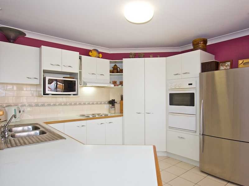 30 Birkdale Court, Banora Point NSW 2486