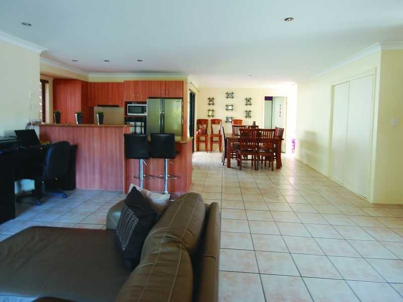 10 Dromara Court, Banora Point NSW 2486