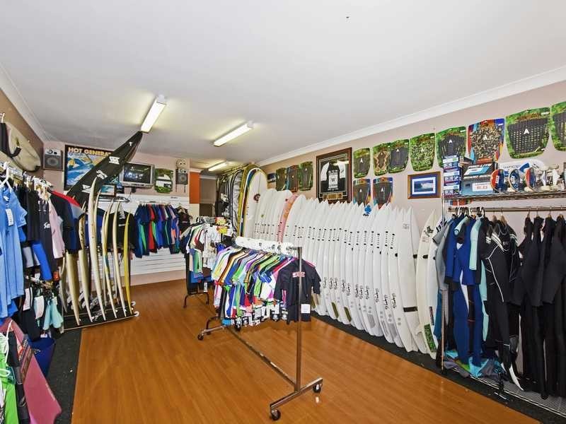 140-144 Griffith Street, Coolangatta QLD 4225