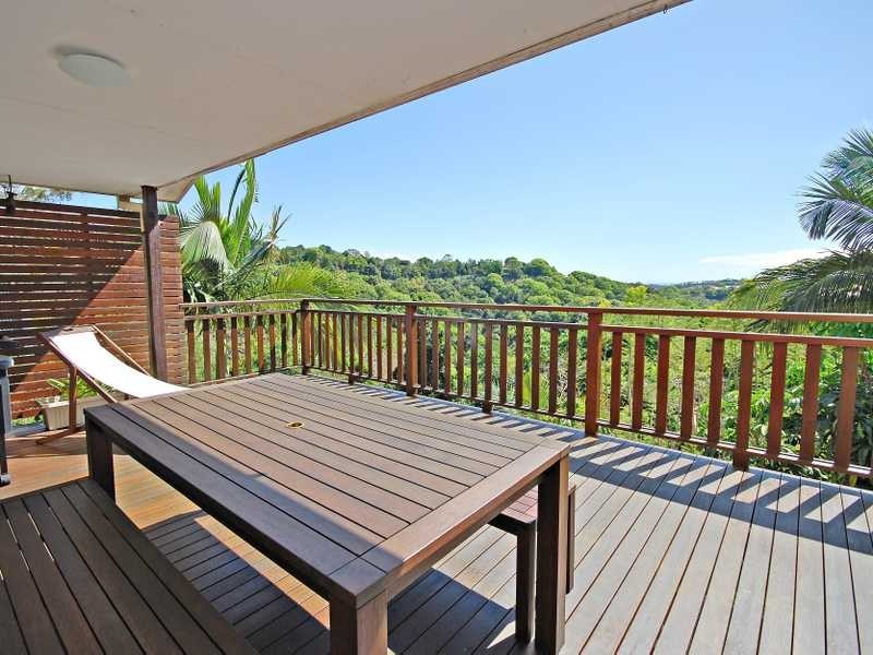 32 Peninsula Drive, Bilambil Heights NSW 2486