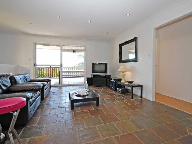 32 Peninsula Drive, Bilambil Heights NSW 2486