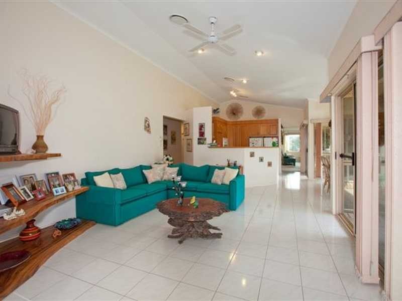 15 Aroona Crescent, Bilambil NSW 2486