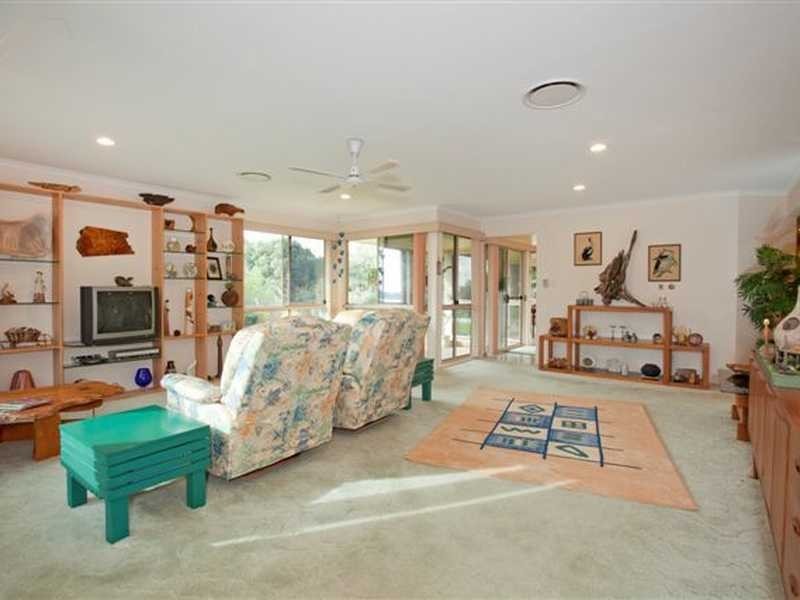 15 Aroona Crescent, Bilambil NSW 2486