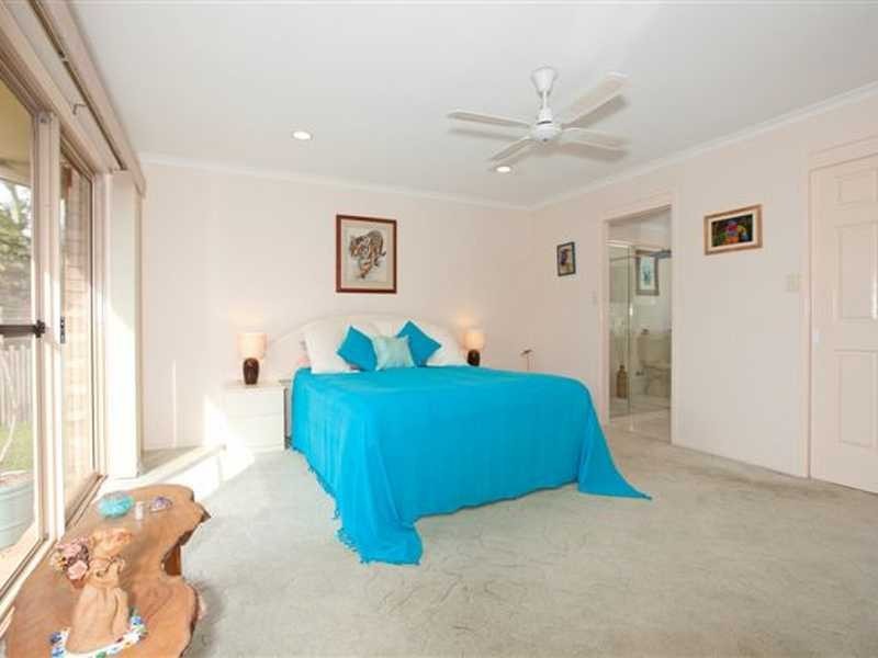 15 Aroona Crescent, Bilambil NSW 2486