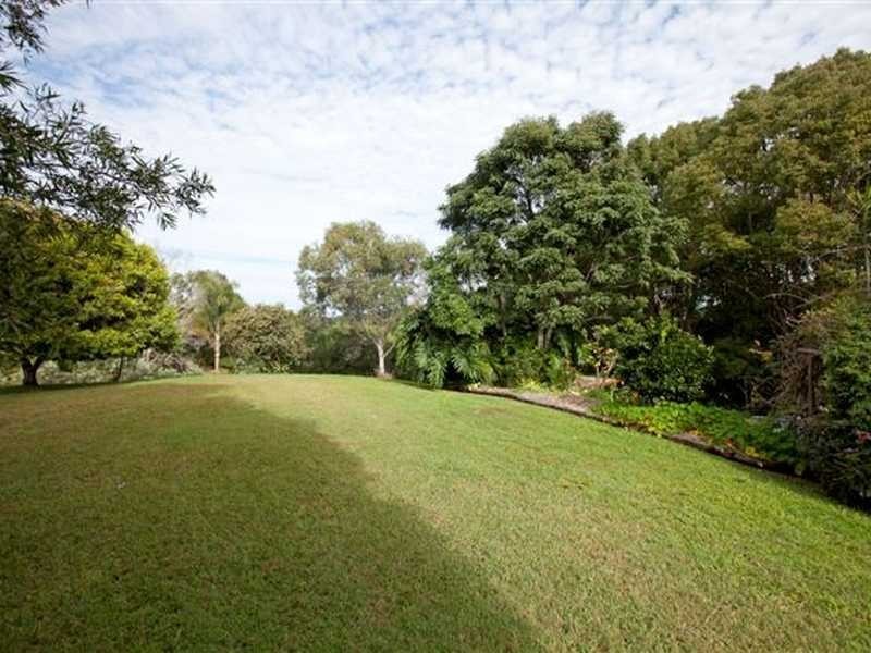 15 Aroona Crescent, Bilambil NSW 2486