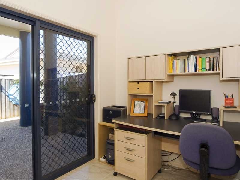 1/2 Daintree Close, Banora Point NSW 2486