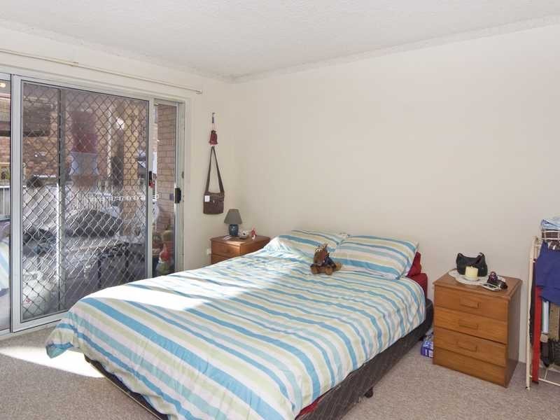 3/58 Coolangatta Road, Coolangatta QLD 4225