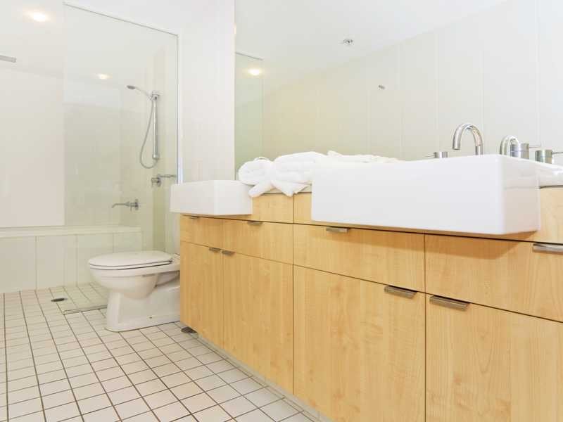 Apartment 302/3 Mclean Street, Coolangatta QLD 4225