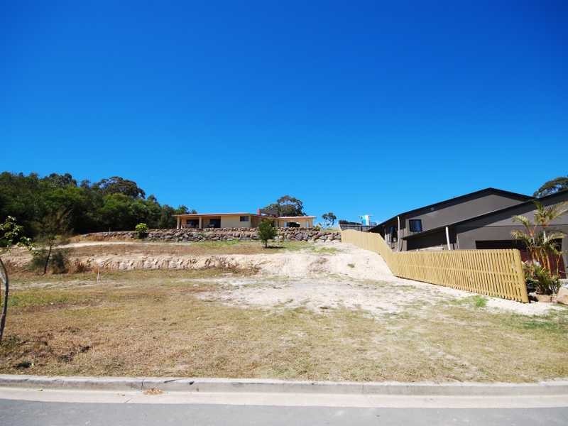 8 Wren Court, Tweed Heads South NSW 2486