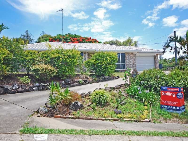 31 Martinelli Avenue, Banora Point NSW 2486