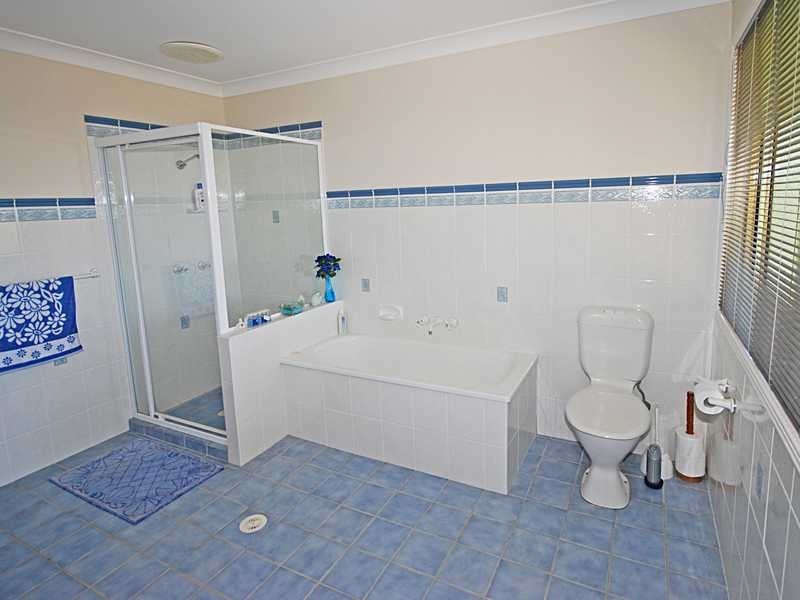 28 Alinjarra Drive, Tugun QLD 4224