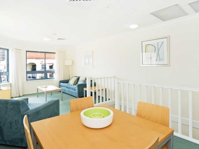 Unit 415/99 Griffith Street, Coolangatta QLD 4225