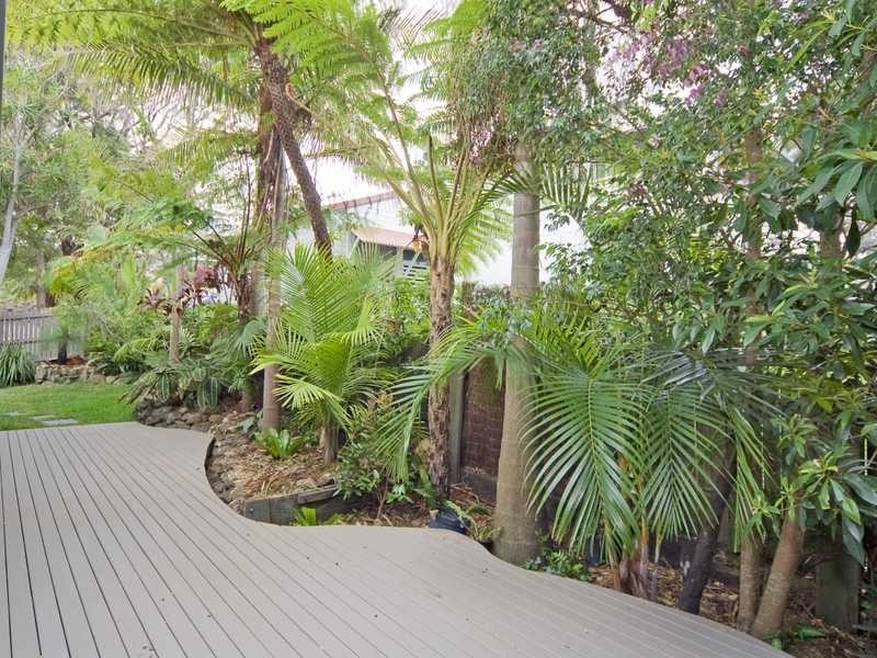 54 Garrick Street, Coolangatta QLD 4225