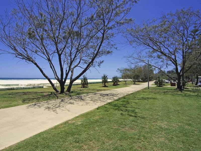 16 Haig Street, Kirra QLD 4225