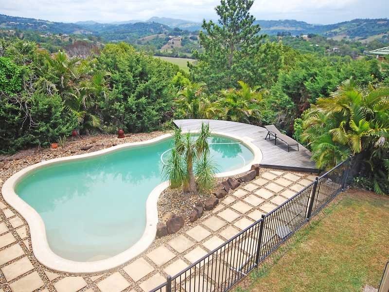 2 Barton Place, Terranora NSW 2486