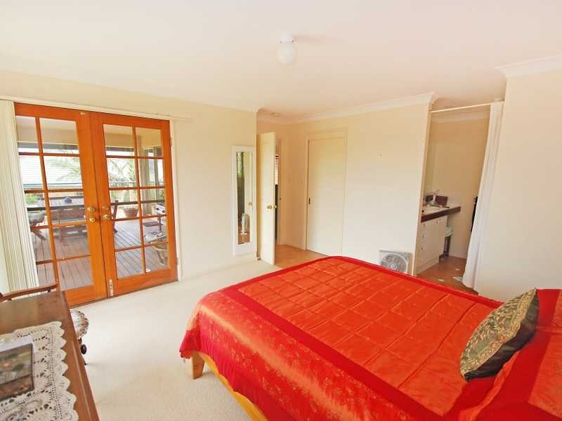 2 Barton Place, Terranora NSW 2486