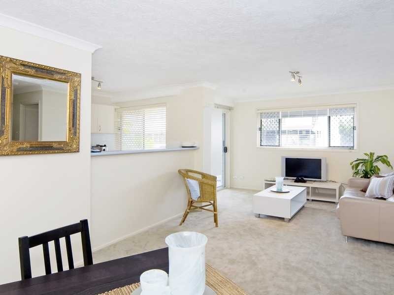 3/80 Pacific Parade, Bilinga QLD 4225