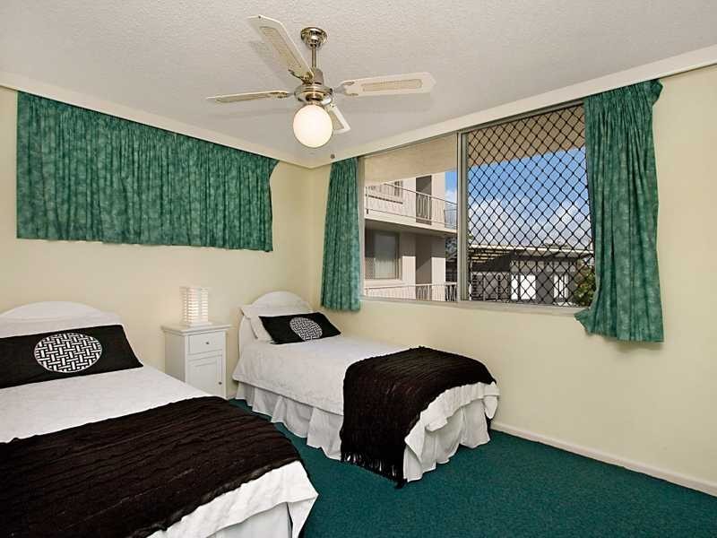 Unit 8/4 Musgrave Street, Kirra QLD 4225